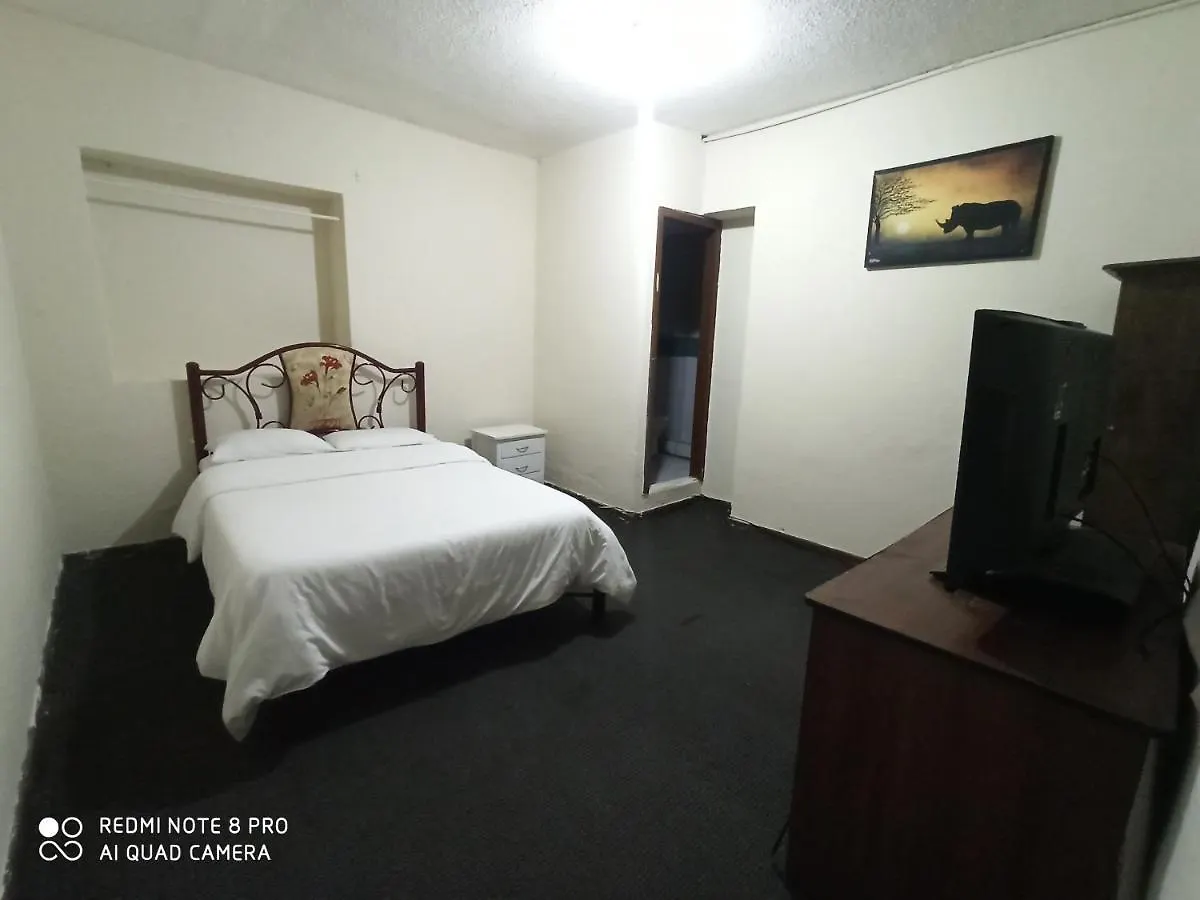 Casa Lombeida Hostel Quito
